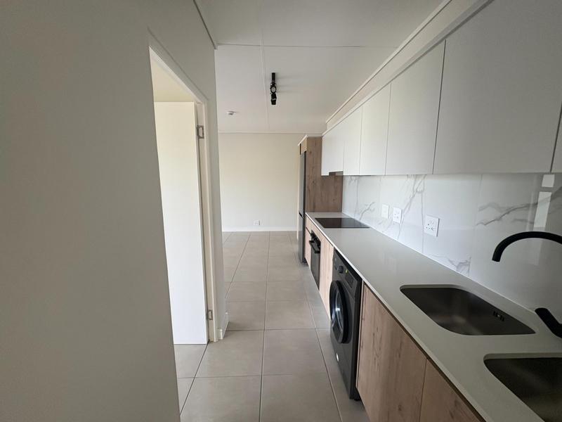 To Let 1 Bedroom Property for Rent in Richwood Western Cape